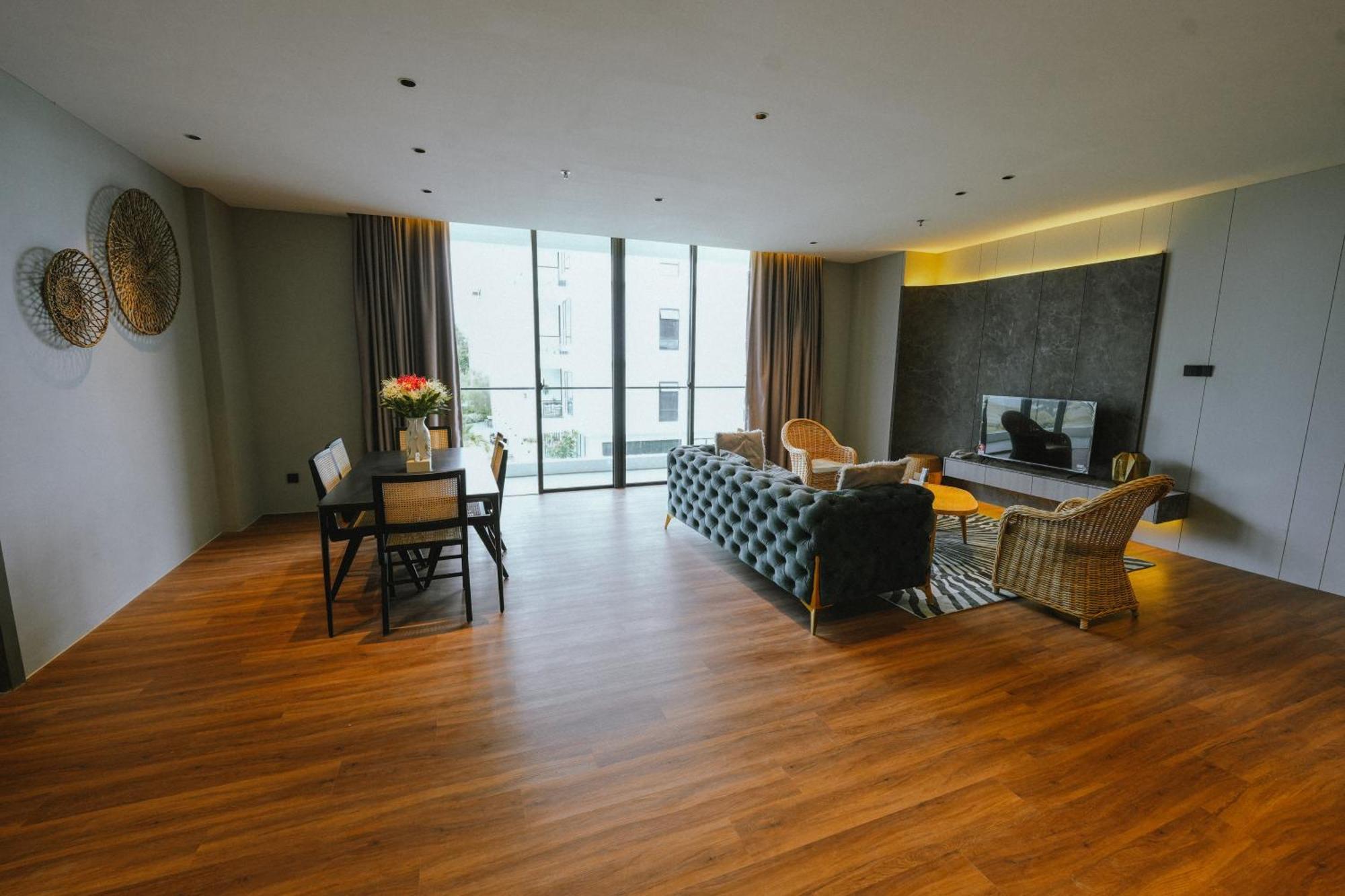 Roxy Beach Resort Sematan Zewnętrze zdjęcie
